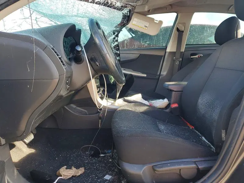 2010 TOYOTA COROLLA BASE  