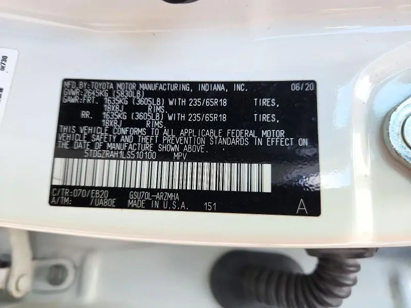 2020 TOYOTA HIGHLANDER XLE  