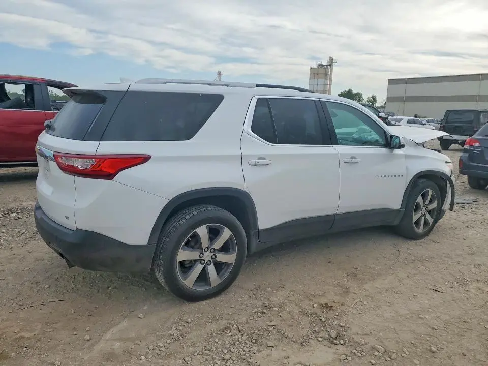 2018 CHEVROLET TRAVERSE LT  