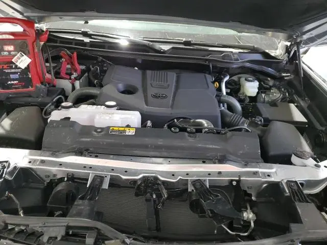 2025 TOYOTA TUNDRA CREWMAX PLATINUM