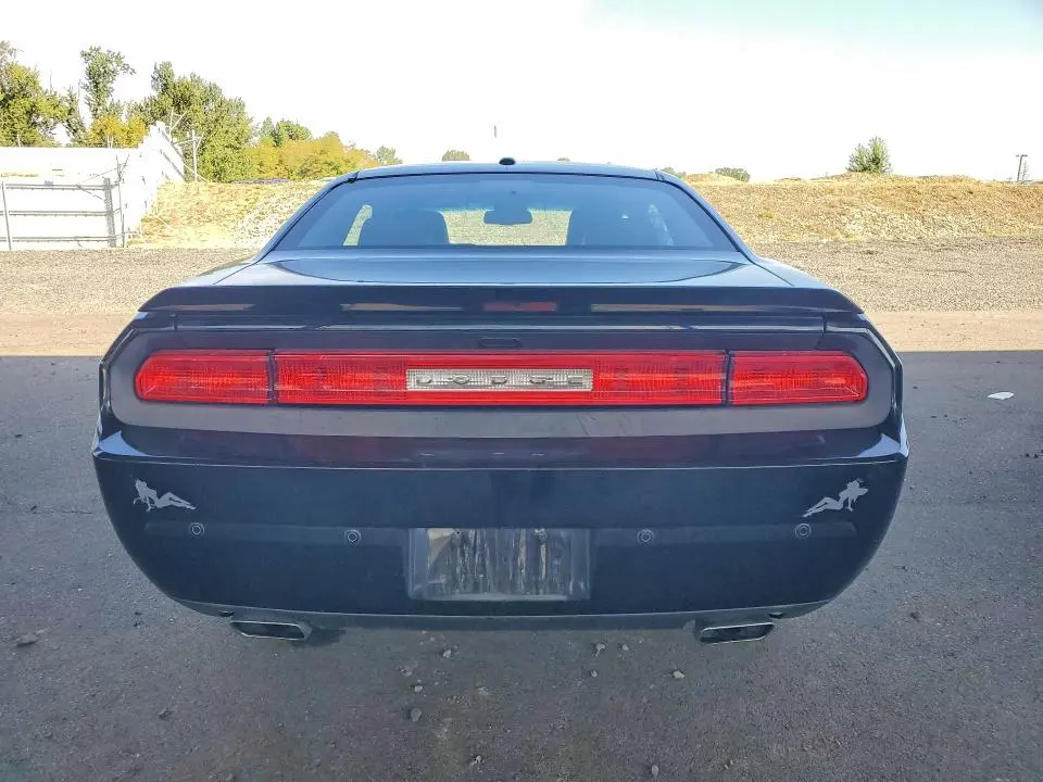 2013 DODGE CHALLENGER SXT  