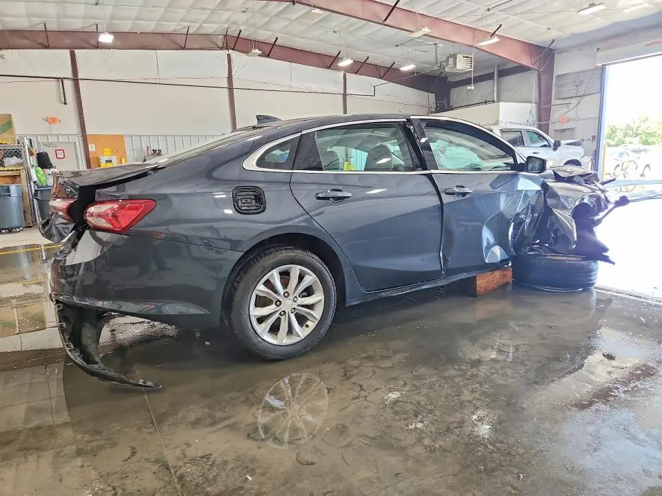 2021 CHEVROLET MALIBU LT  