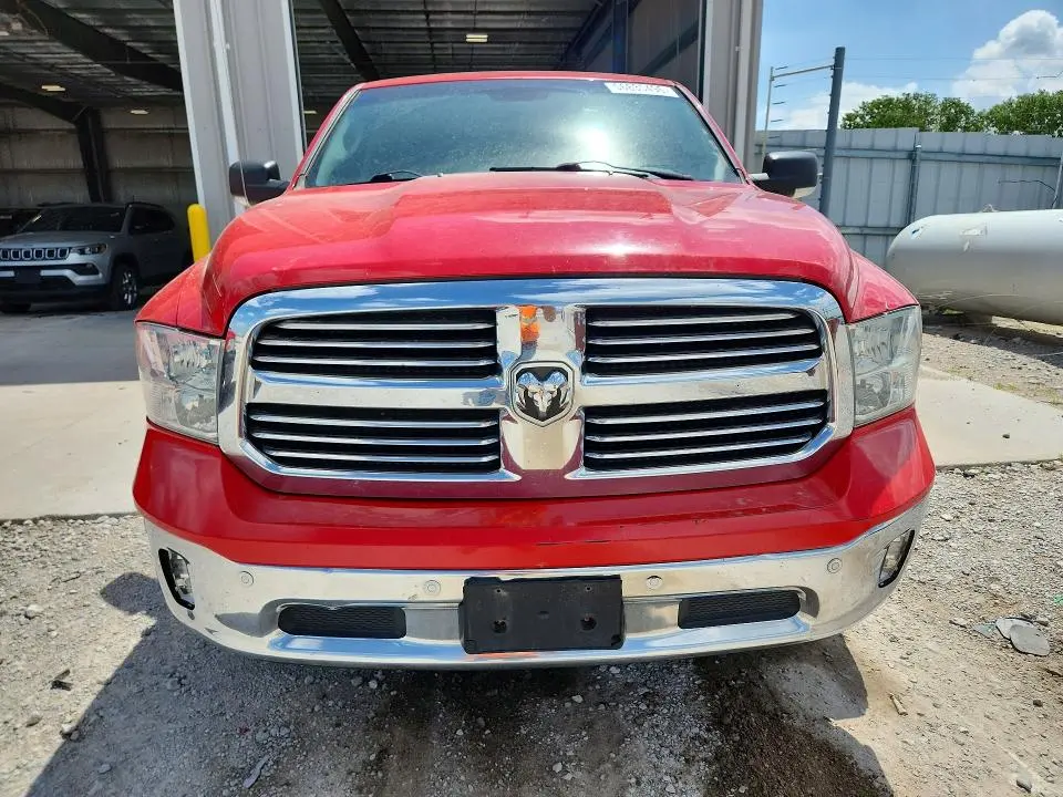 2014 RAM 1500 SLT  