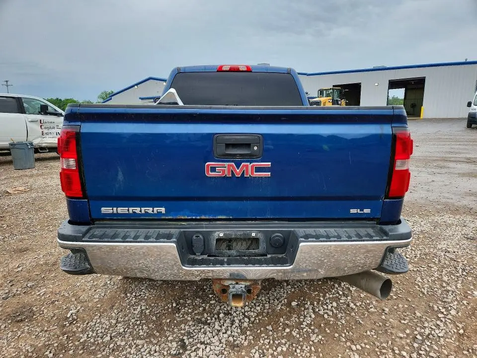 2016 GMC SIERRA K2500 SLE  