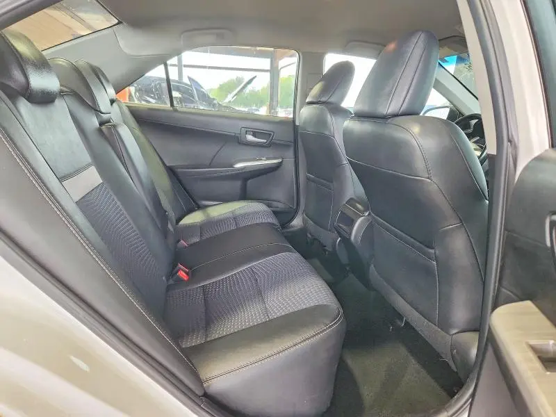 2014 TOYOTA CAMRY SE  