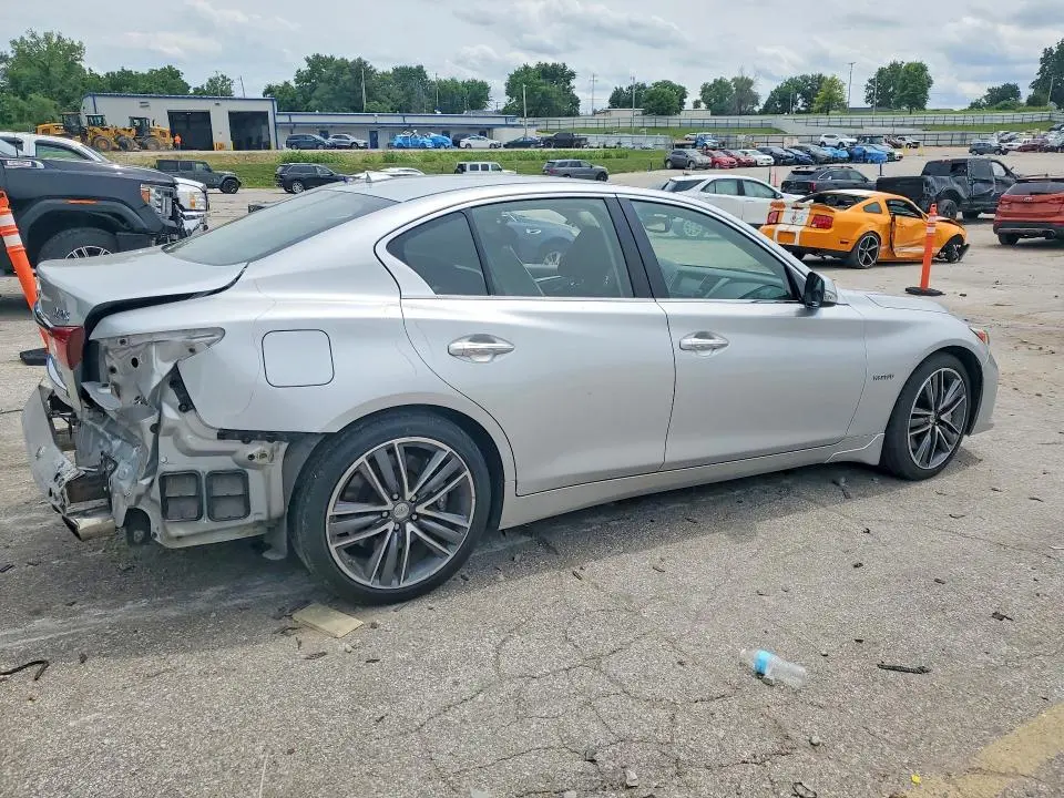 2014 INFINITI Q50 HYBRID SPORT  