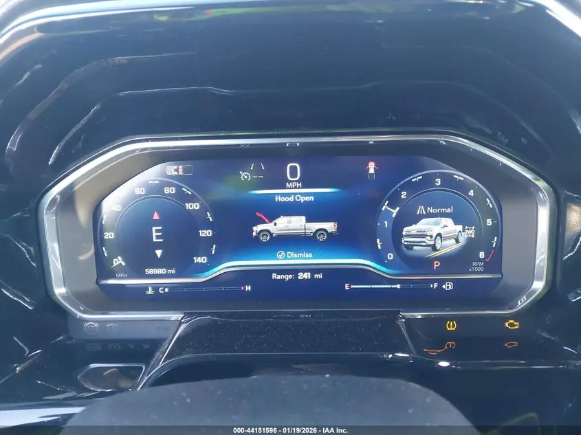 2024 CHEVROLET SILVERADO 1500 4WD  SHORT BED RST