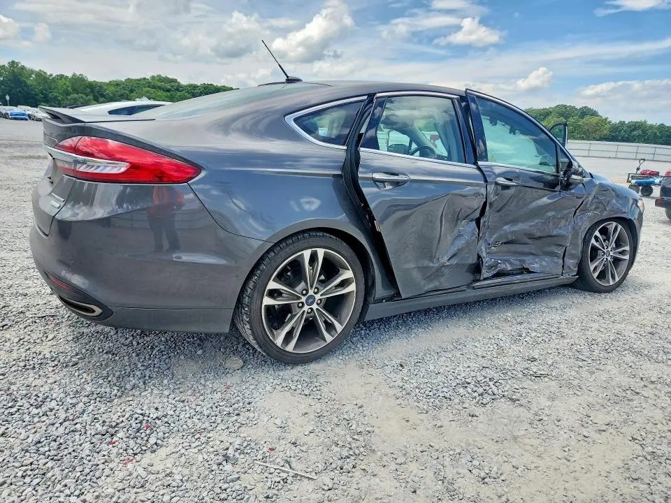 2017 FORD FUSION TITANIUM  