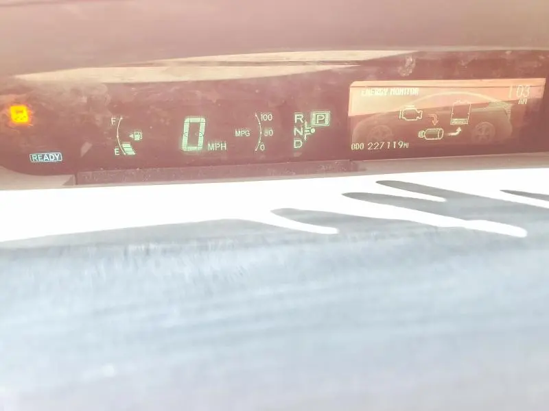 2013 TOYOTA PRIUS TWO  