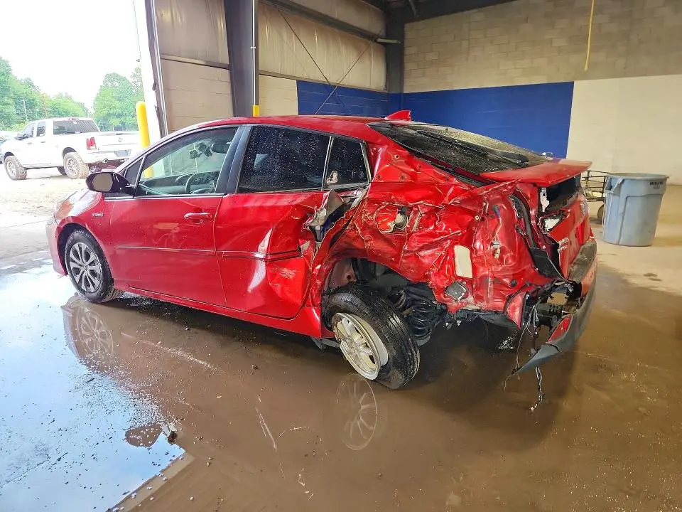 2019 TOYOTA PRIUS XLE AWD-E  
