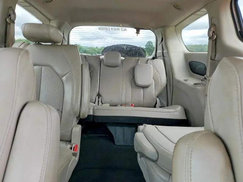 2021 CHRYSLER VOYAGER LXI  