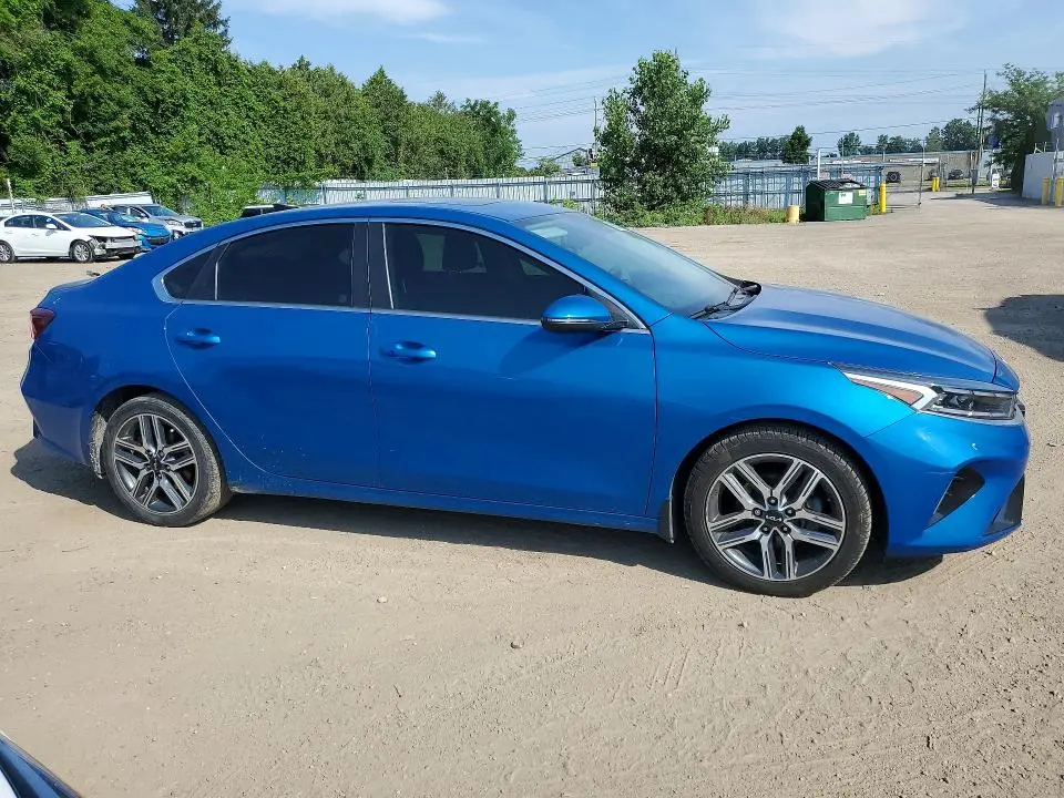 2023 KIA FORTE EX  