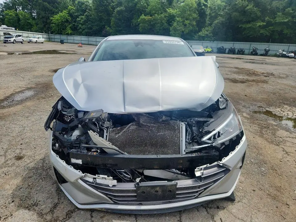 2019 HYUNDAI ELANTRA SE/VALUE/LIMITED  