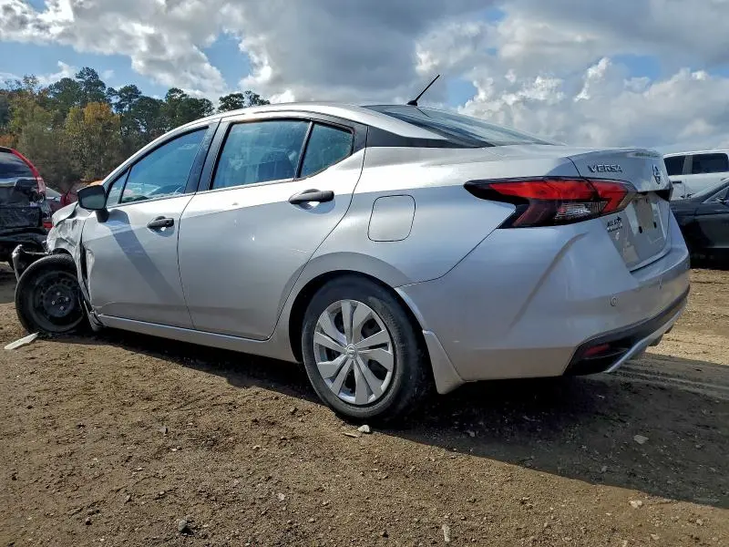 2021 NISSAN VERSA S  