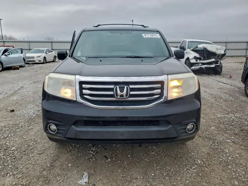 2015 HONDA PILOT SE  