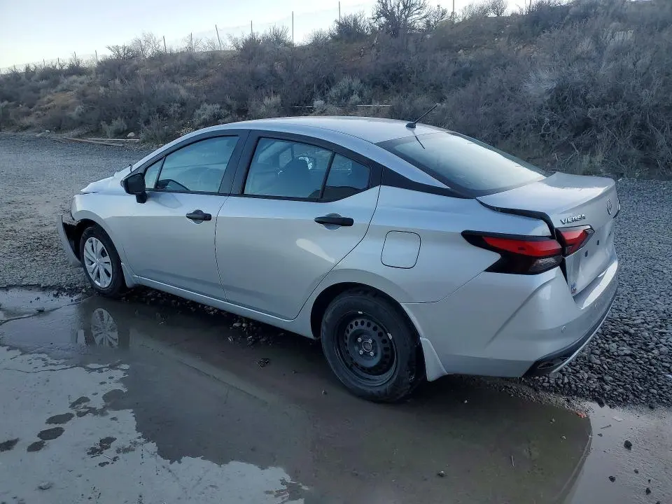 2025 NISSAN VERSA S  