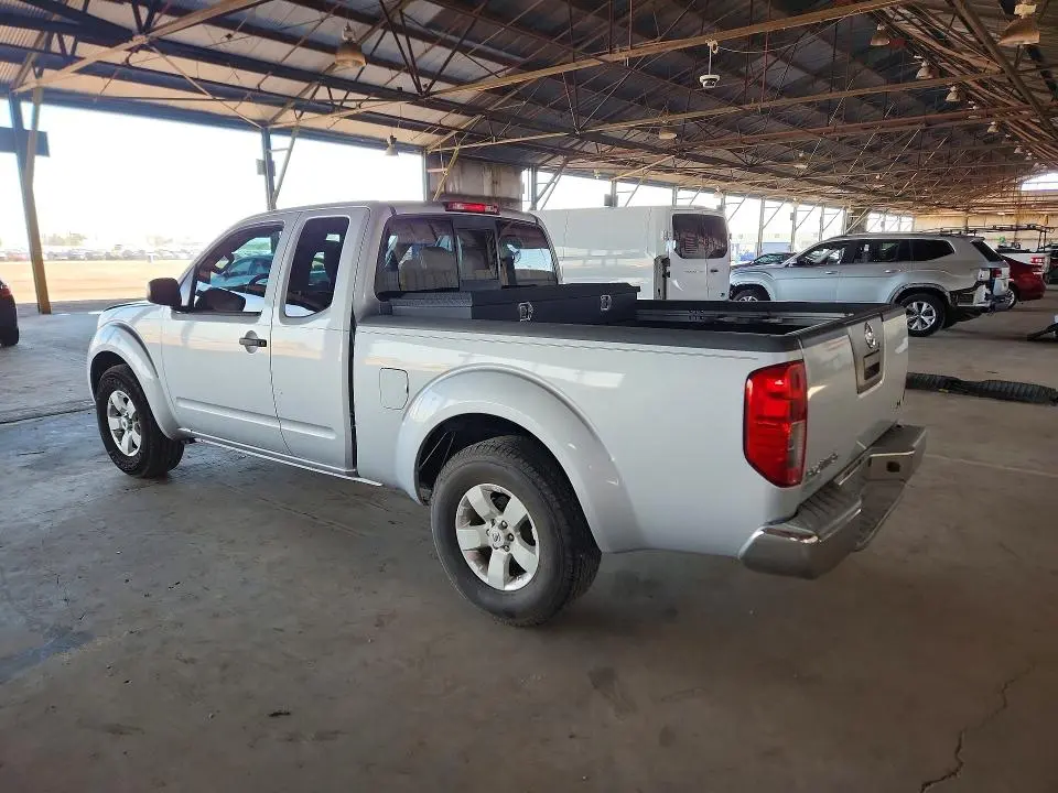 2012 NISSAN FRONTIER SV V6  