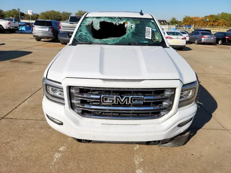 2018 GMC SIERRA K1500 SLT  