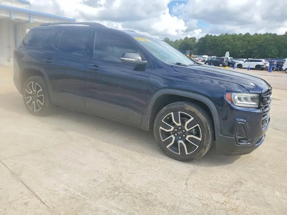 2021 GMC ACADIA SLT  