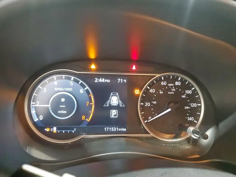 2020 NISSAN KICKS SR  