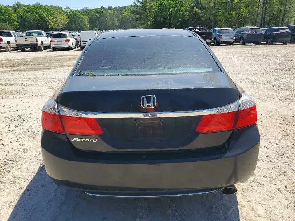 2013 HONDA ACCORD LX  