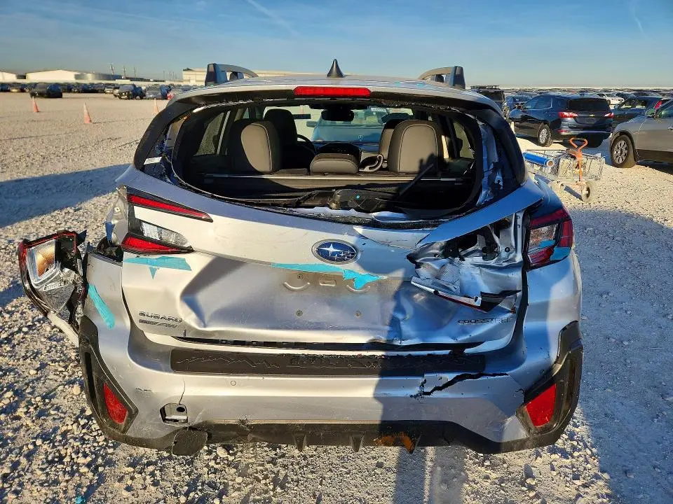 2025 SUBARU CROSSTREK LIMITED  