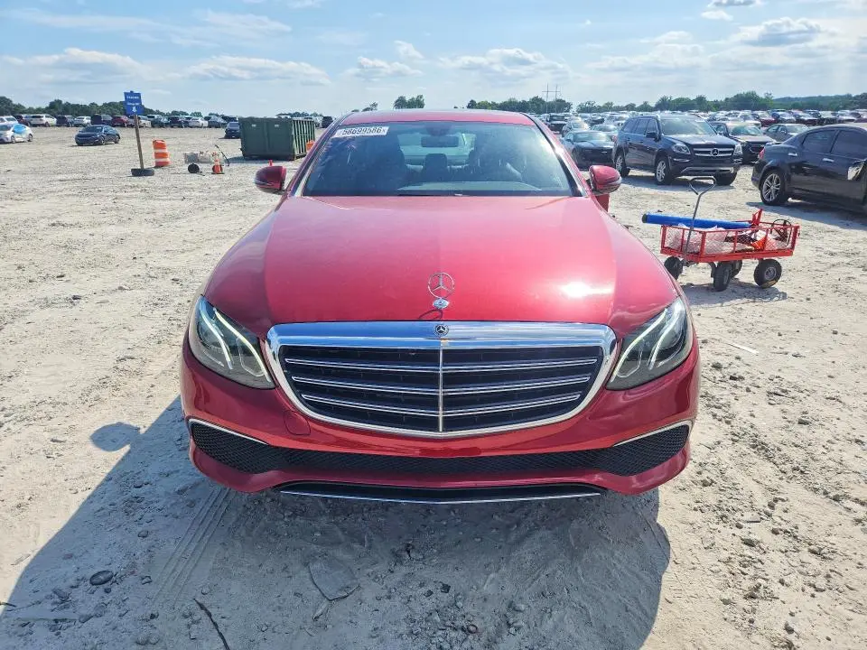 2019 MERCEDES-BENZ E 300  