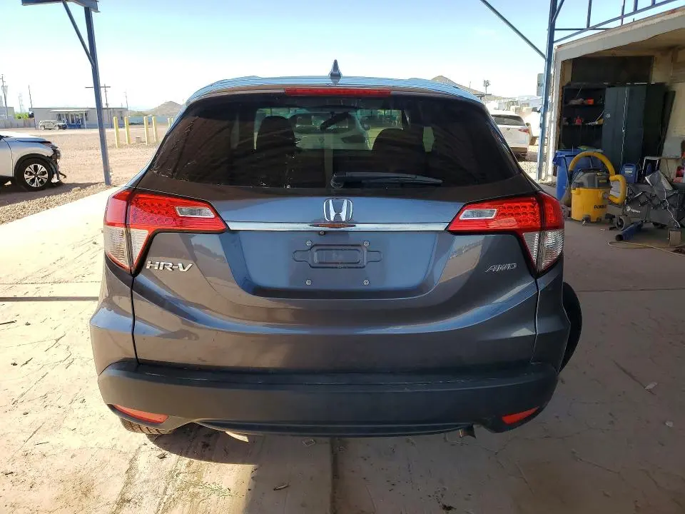 2019 HONDA HR-V LX  
