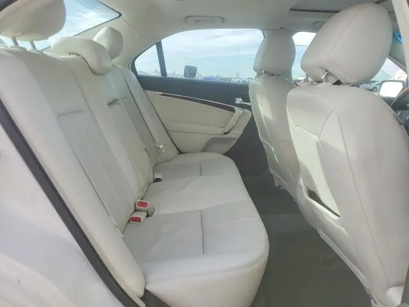 2012 LINCOLN MKZ   