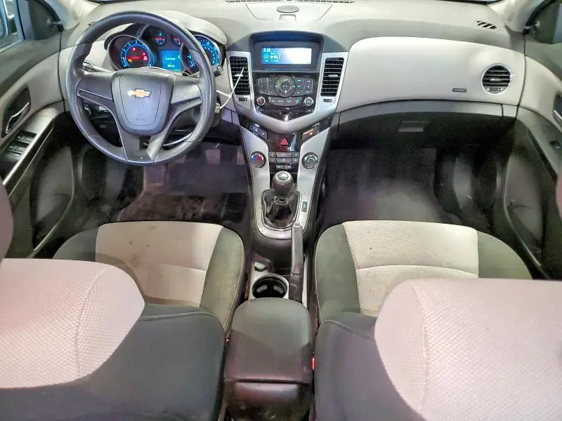 2011 CHEVROLET CRUZE LS  