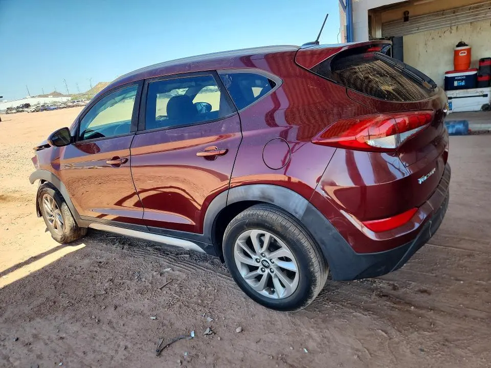 2017 HYUNDAI TUCSON SE  