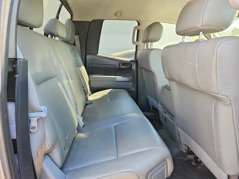 2011 TOYOTA TUNDRA DOUBLE CAB SR5  
