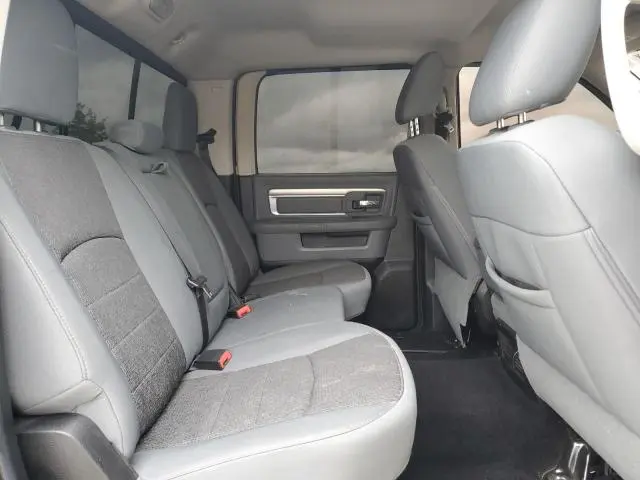 2014 RAM 1500 SLT  