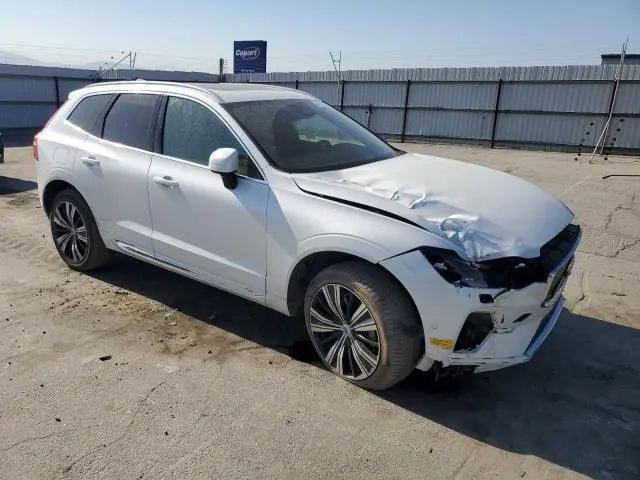 2022 VOLVO XC60 T8 RECHARGE INSCRIPTION  