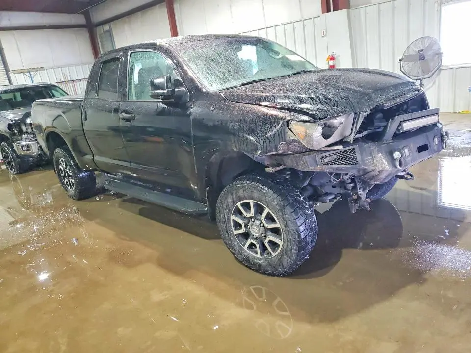 2013 TOYOTA TUNDRA DOUBLE CAB SR5  