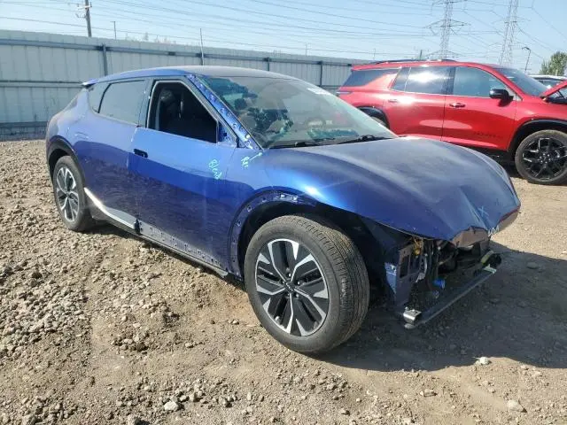 2023 KIA EV6 LIGHT  