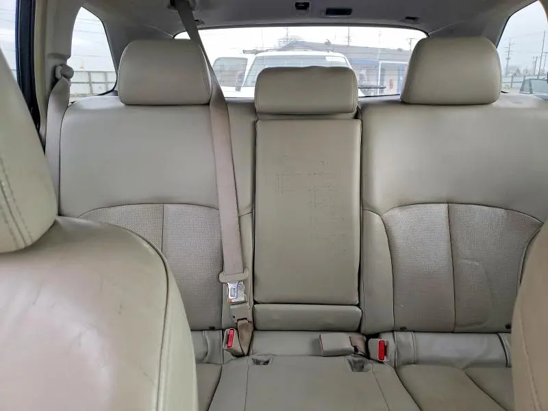 2011 SUBARU OUTBACK 3.6R LIMITED  