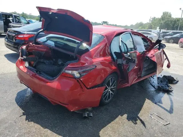 2021 TOYOTA CAMRY SE  