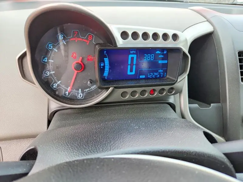 2012 CHEVROLET SONIC LT  