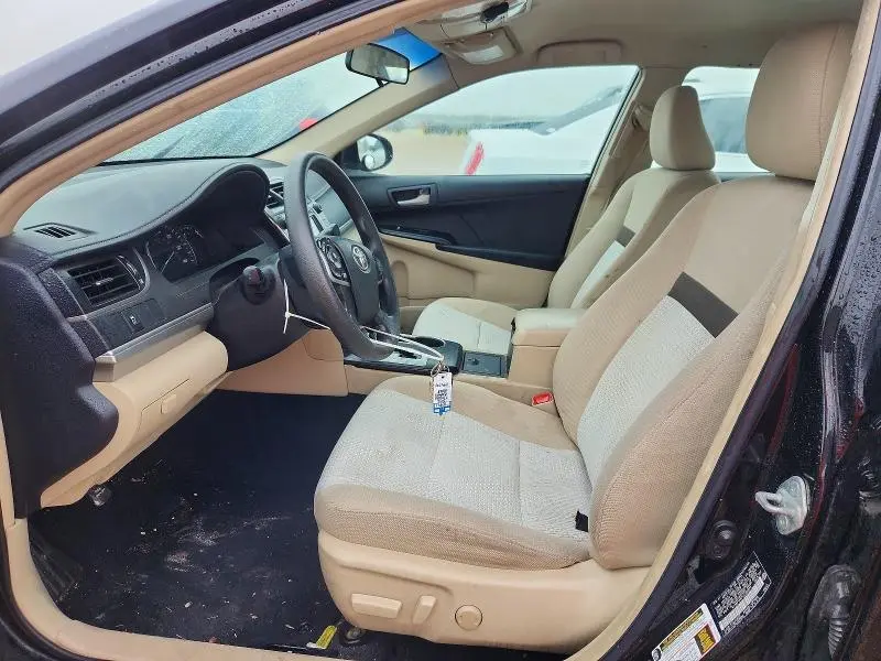 2012 TOYOTA CAMRY LE  