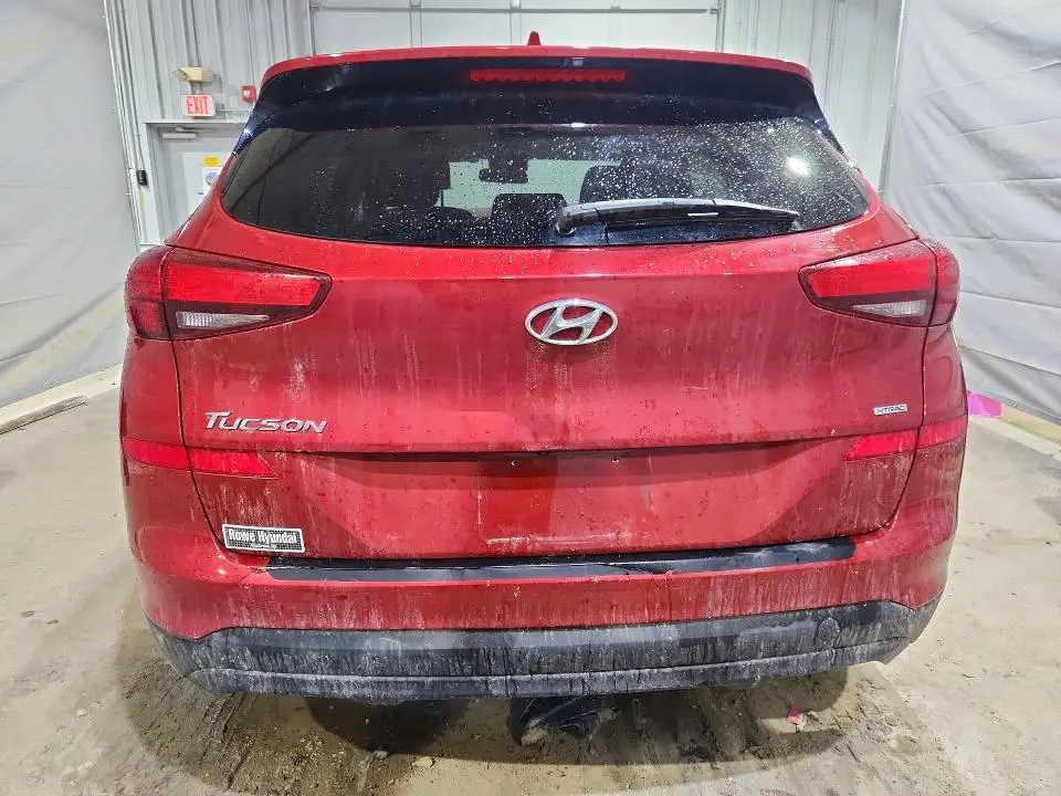 2021 HYUNDAI TUCSON SE  