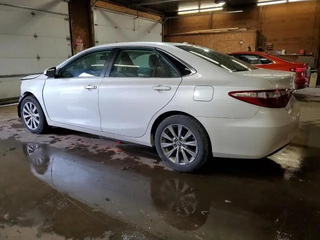 2016 TOYOTA CAMRY LE  