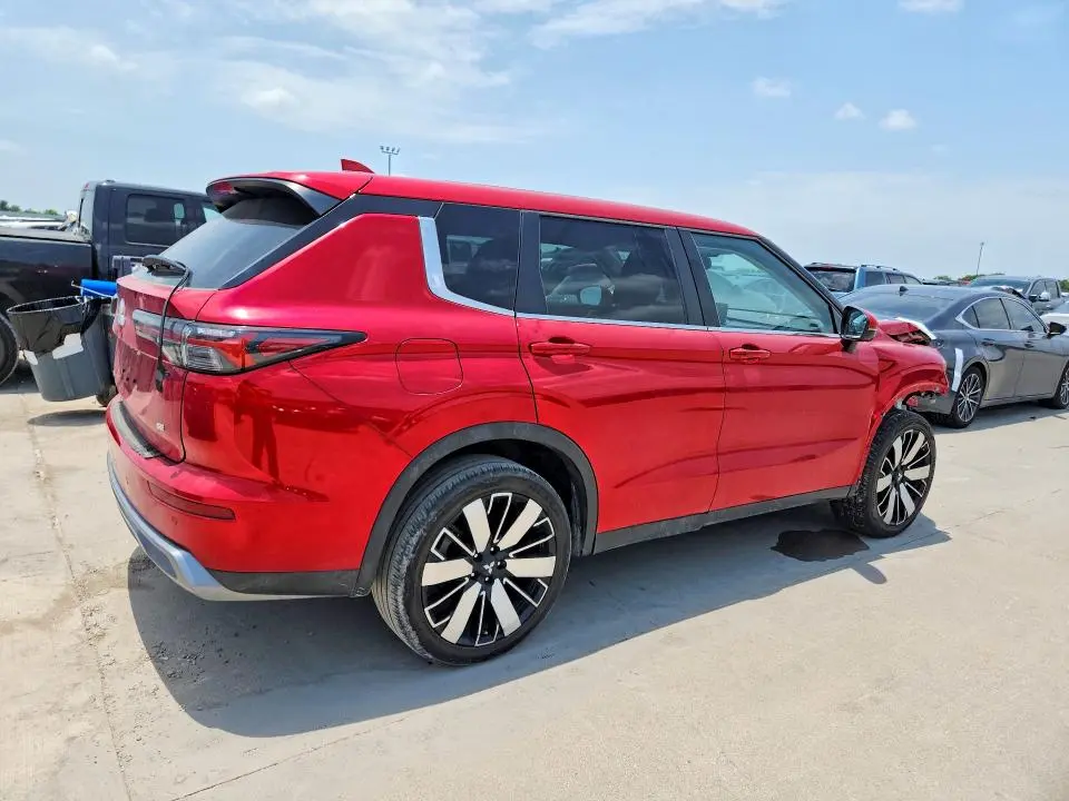 2025 MITSUBISHI OUTLANDER SE  