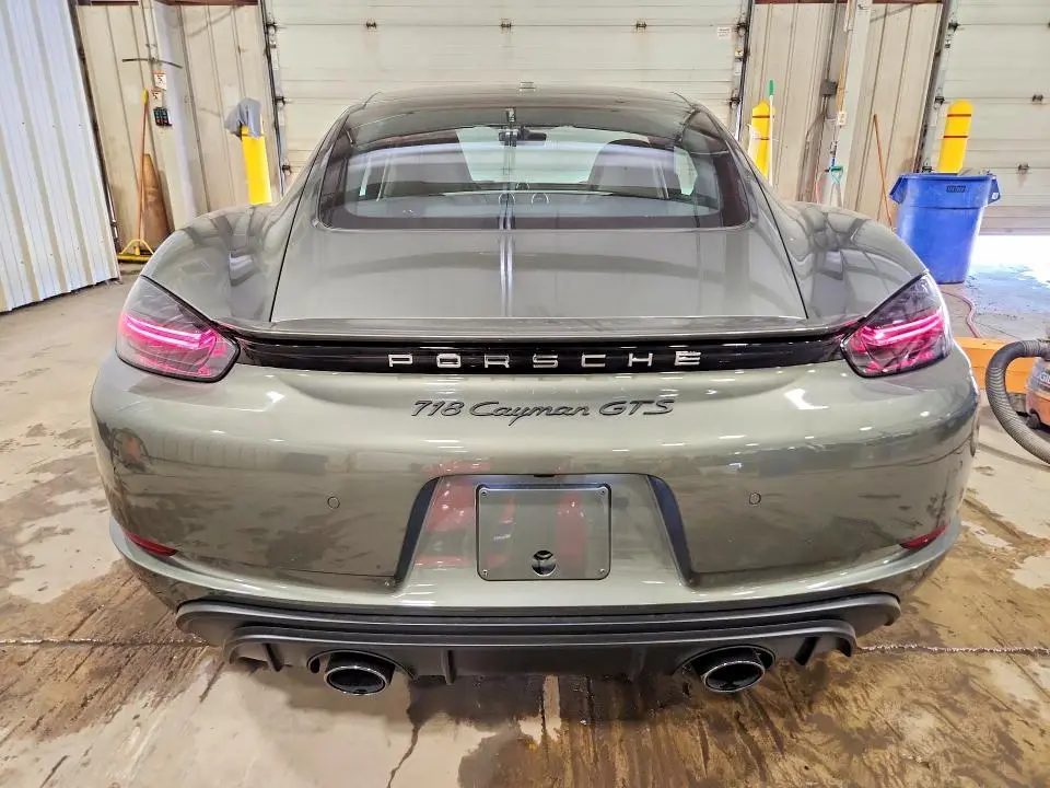 2021 PORSCHE CAYMAN GTS  