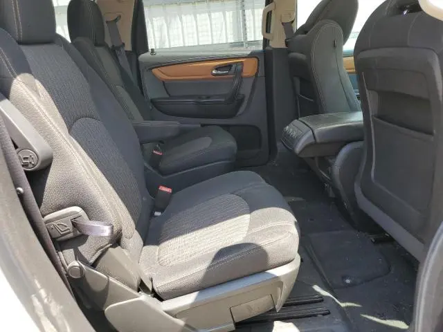 2014 CHEVROLET TRAVERSE LT  