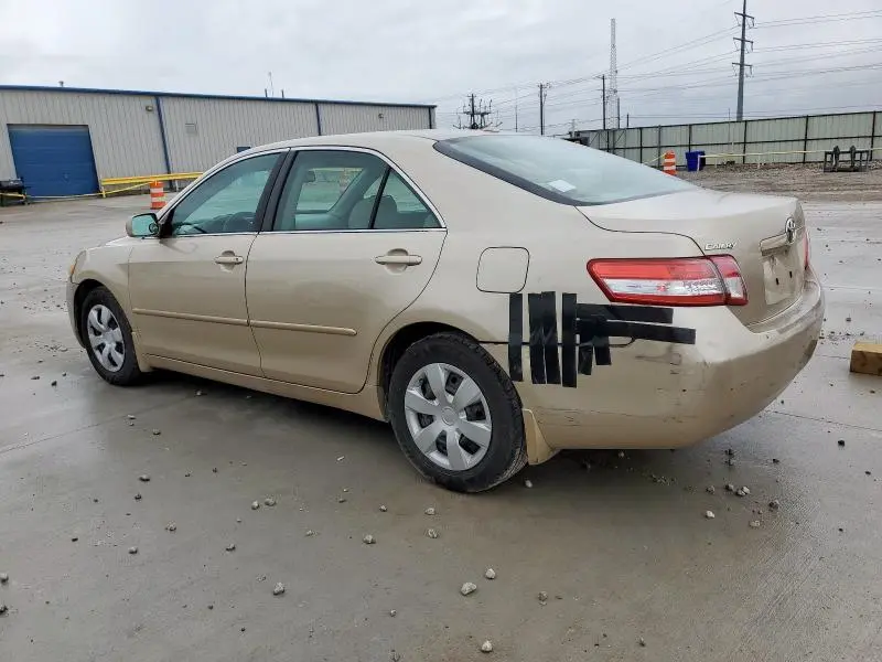 2010 TOYOTA CAMRY BASE