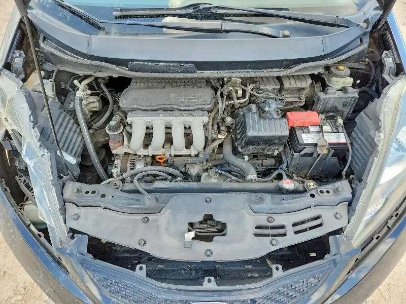 2010 HONDA FIT   