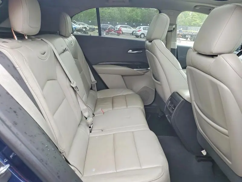 2019 CADILLAC XT4 PREMIUM LUXURY  