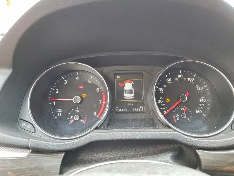 2017 VOLKSWAGEN PASSAT SE  