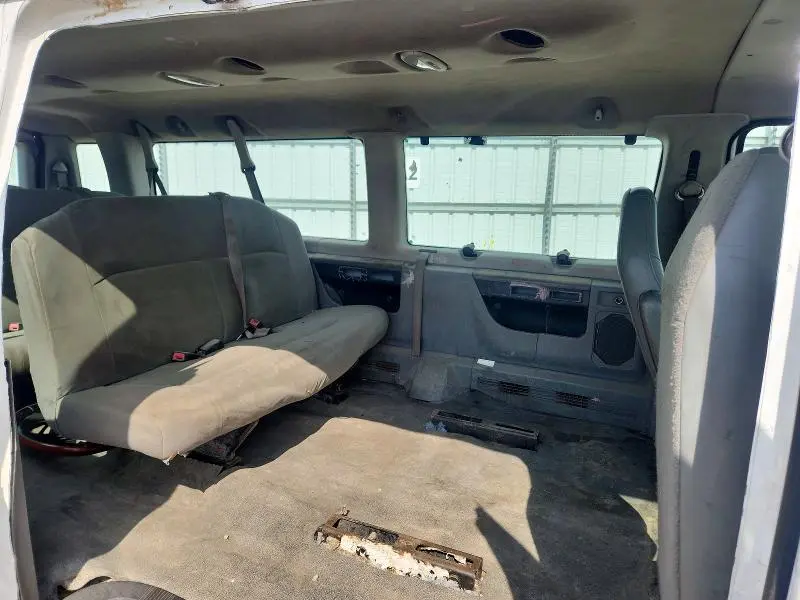 2011 FORD ECONOLINE E350 SUPER DUTY WAGON  